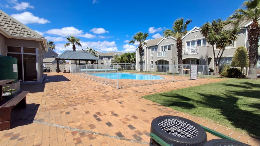 2 Bedroom Property for Sale in Townsend Estate Western Cape